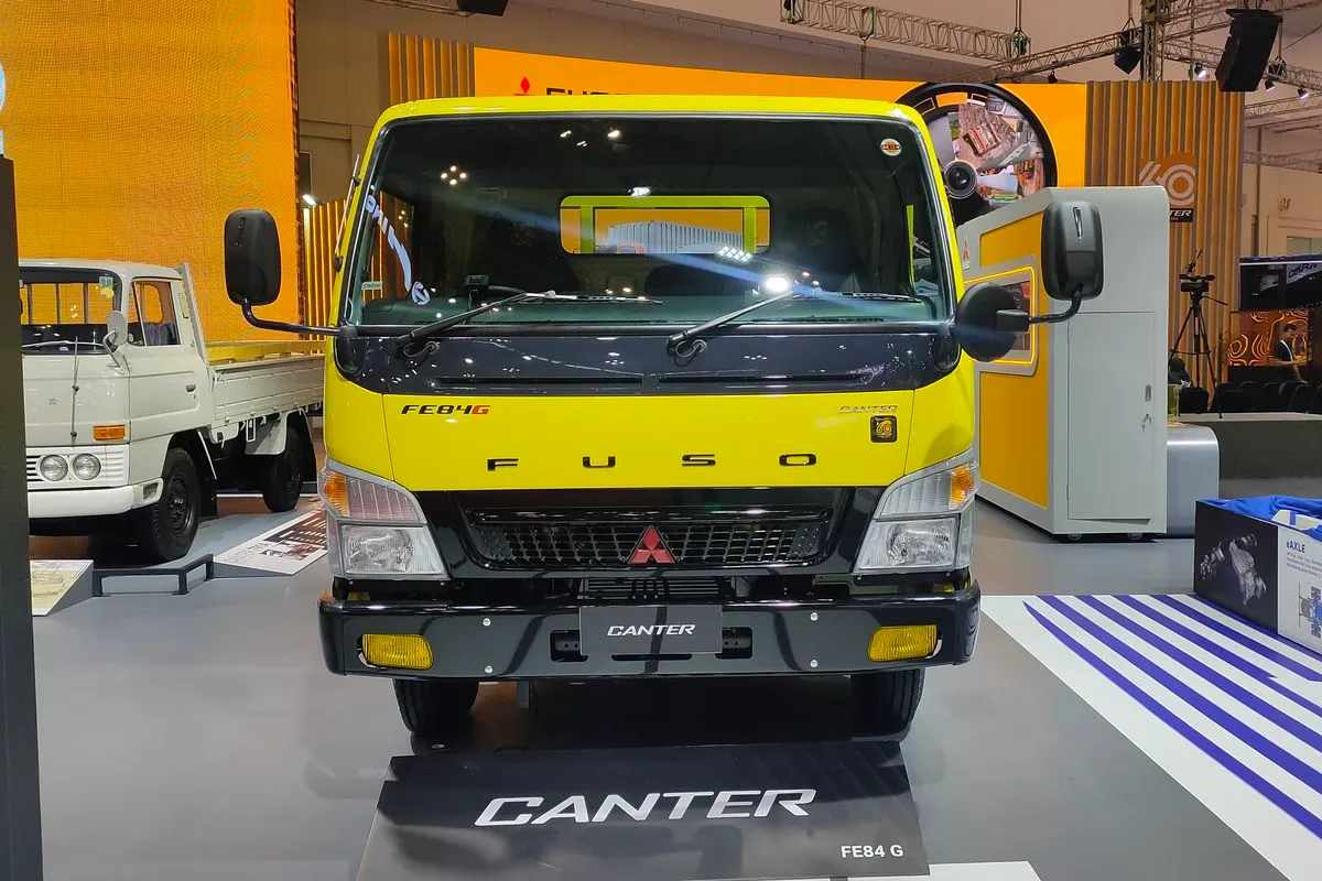 Mitsubishi Canter Masih Jadi Truk Favorit Pengusaha Indonesia di 2026